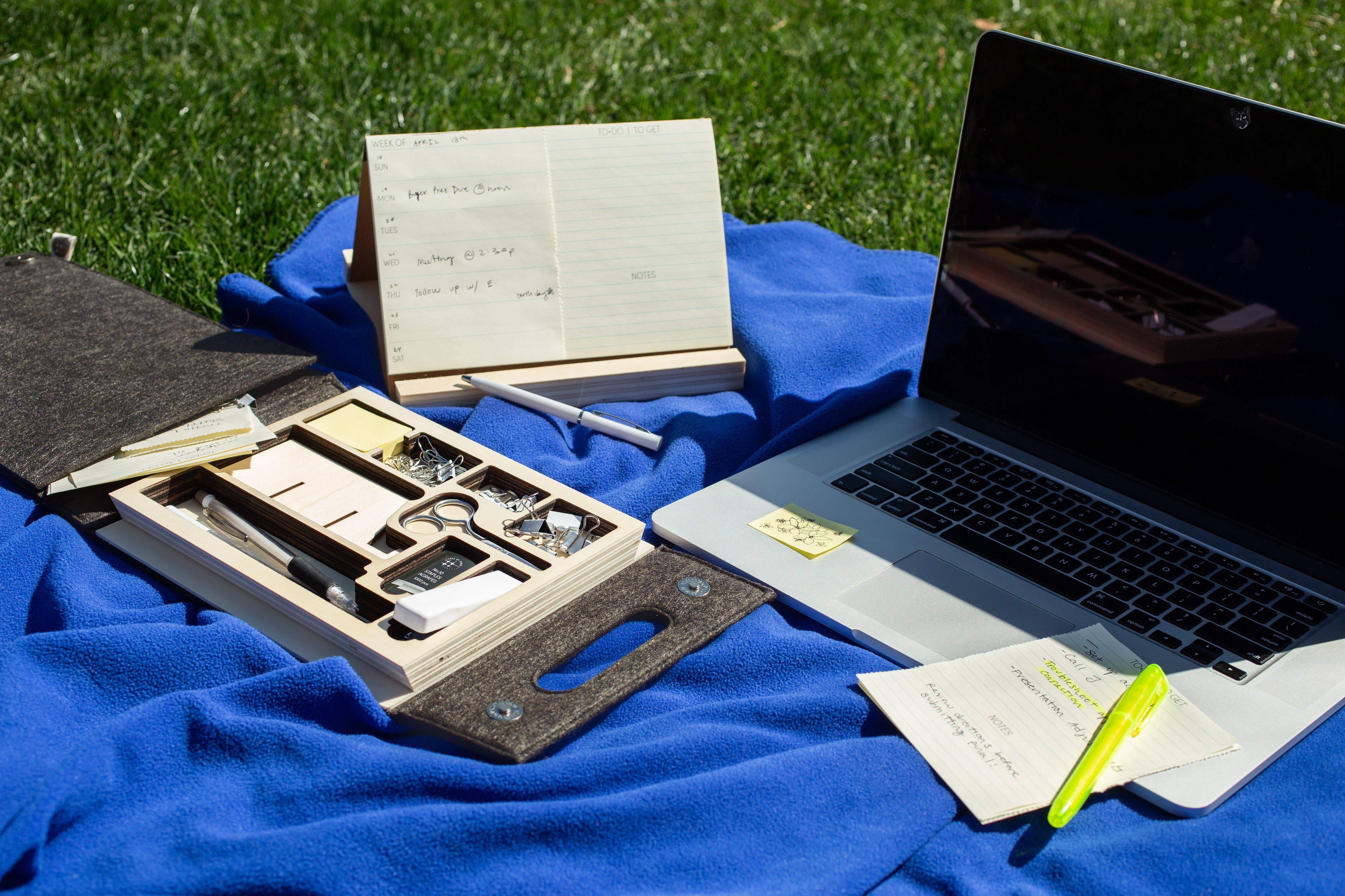 Three by Three Seattle - Vente Rangements de bureau - Bureau portable JotBlock3