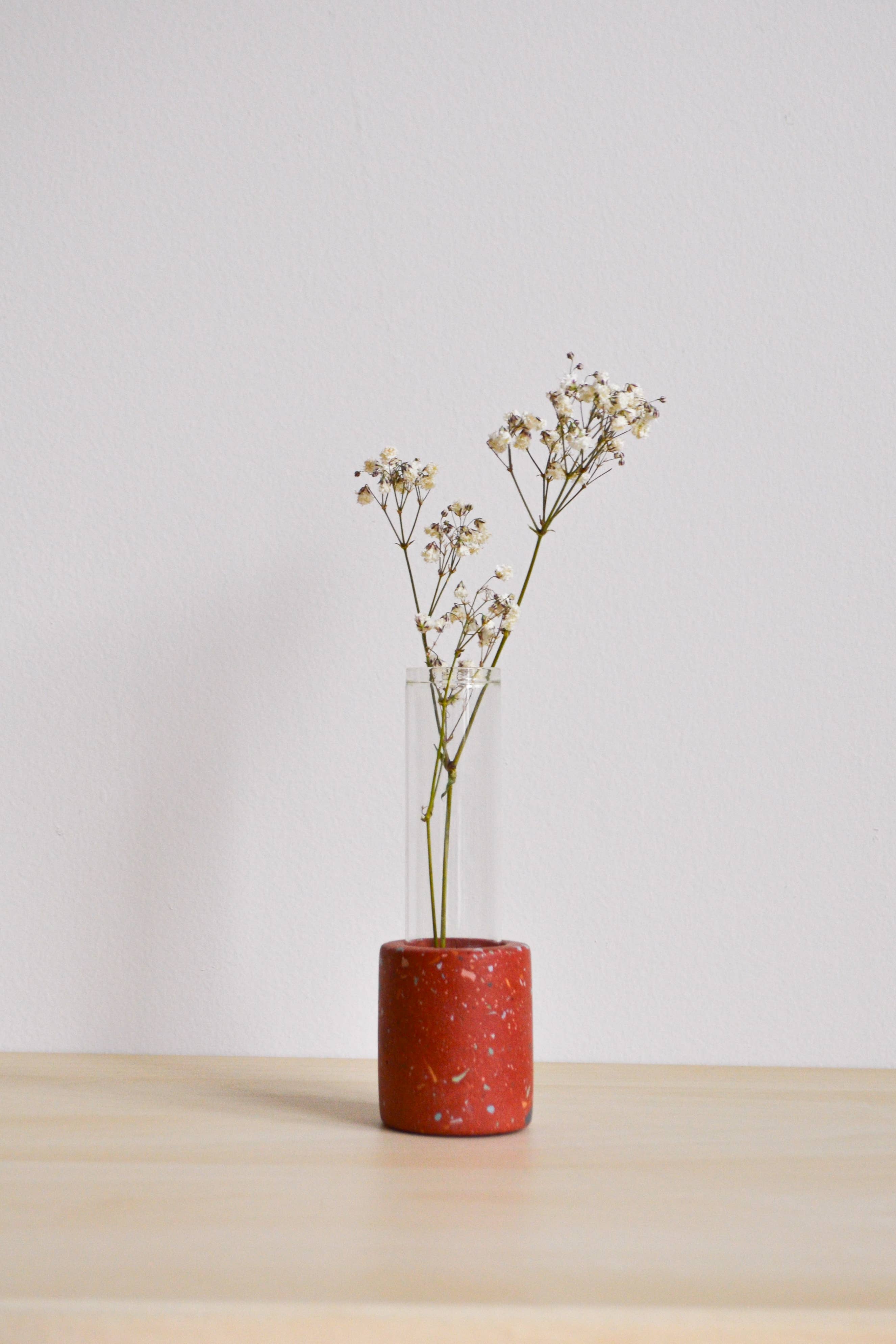 LindaMakess - Wholesale Plant Pot - Zero Waste Terrazzo Single Propagation Test Tube Plant Stand1