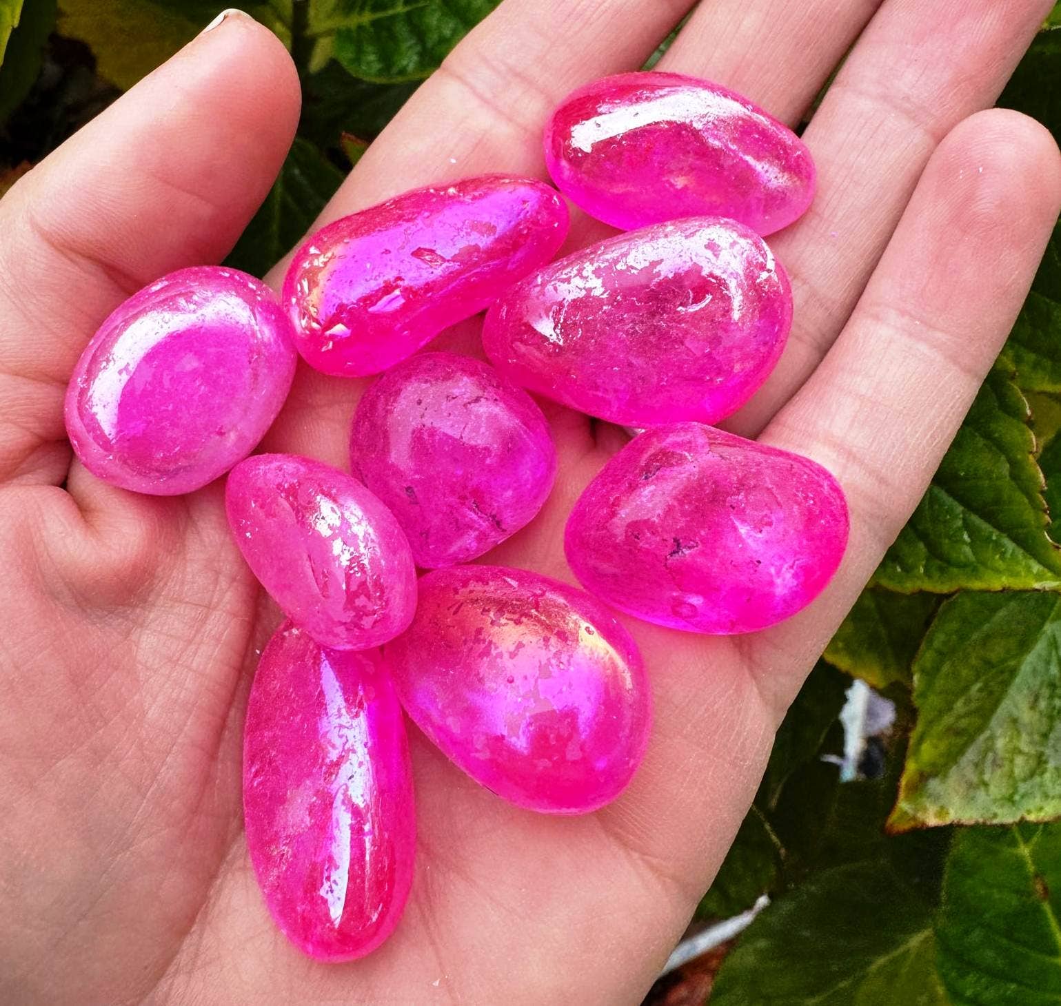 Elf Kendal Hippies – wholesale Spiritual stone/crystal – Pixie aura tumble 15-25mm pink gemstones pink tumbles by Elf2
