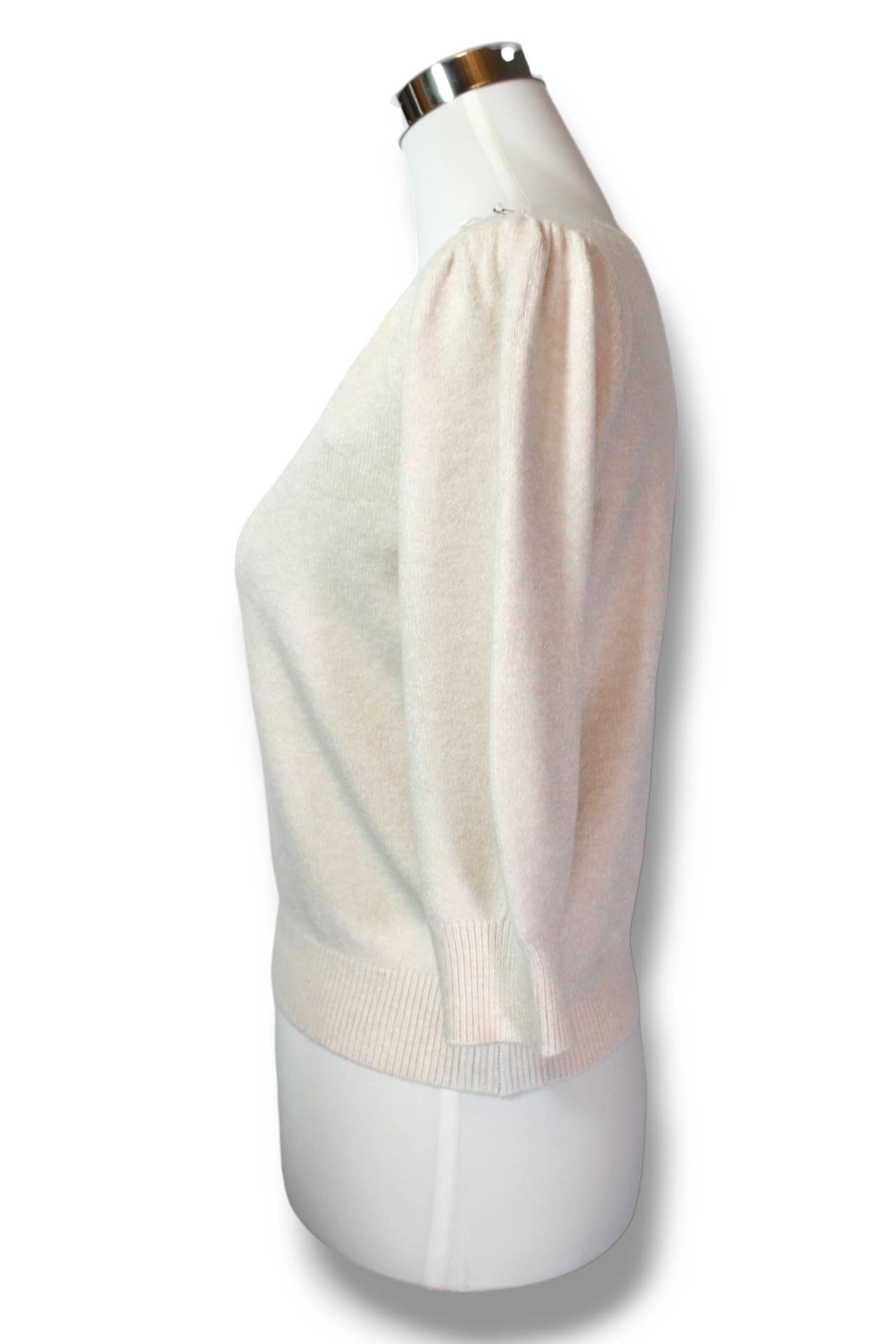 NINEF – Großhandel Strickpullover – Damen – Chicer roter Pullover – Vielseitig und gemütlich – S/M2