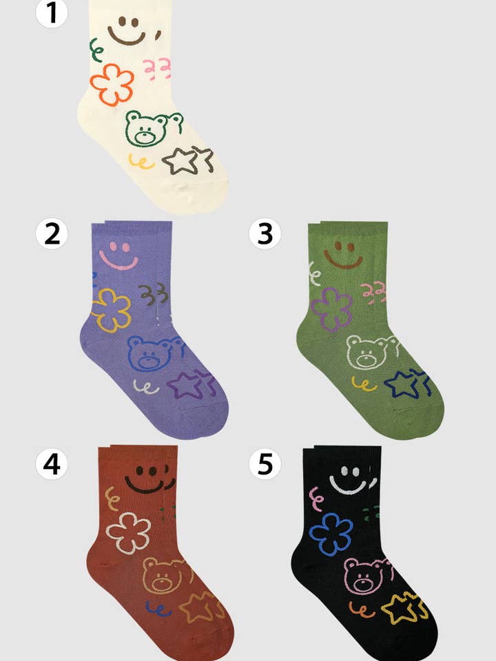 Women's Smile & bear Crew Socks for wholesale by 7DAYSSOCKS