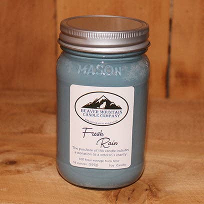 Bougie soja Fresh Rain pour la vente par Beaver Mountain Candle Company