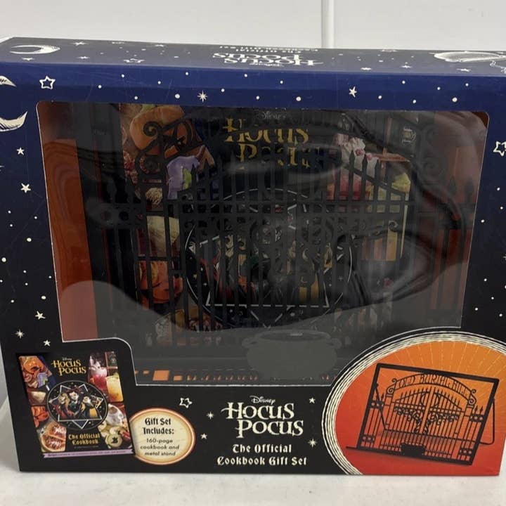 HOCUS POCUS THE OFFICIAL COOKBOOK GIFT SET for wholesale by NATIONWIDE BOOK INDUSTRIES