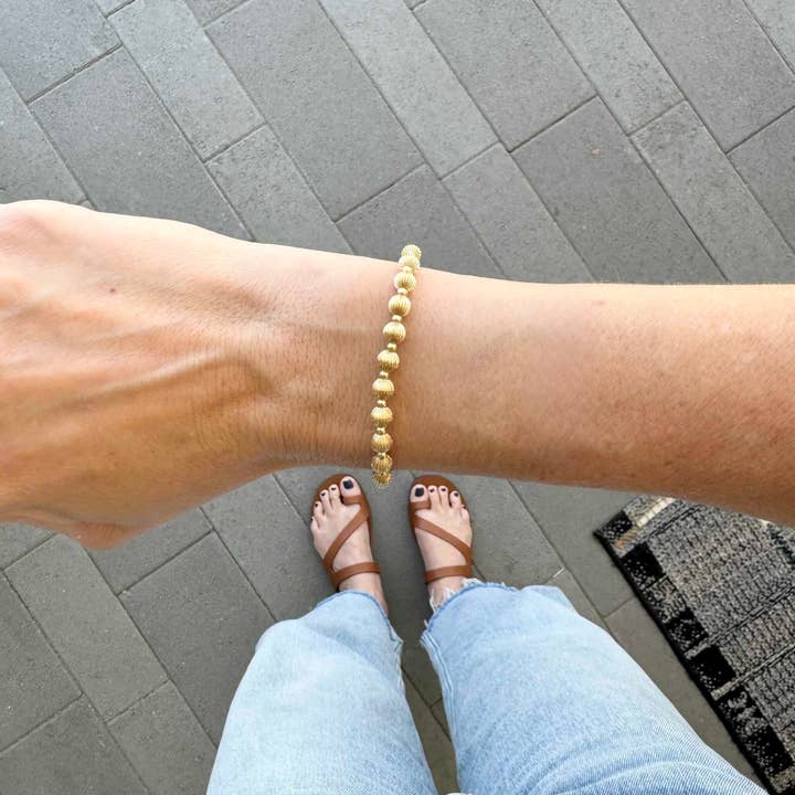Hayden B. Jewelry - Wholesale Beaded Bracelet - Ribbed Bead Bracelet