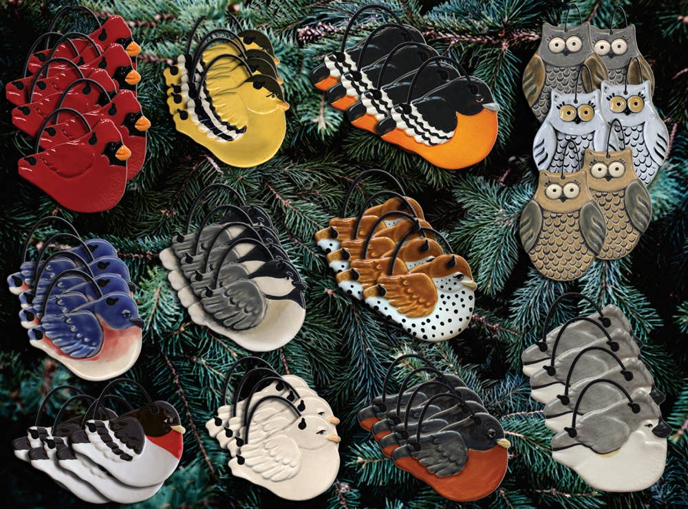 August Ceramics - Wholesale Ornament - Ceramic Bird Ornament: Cardinal2