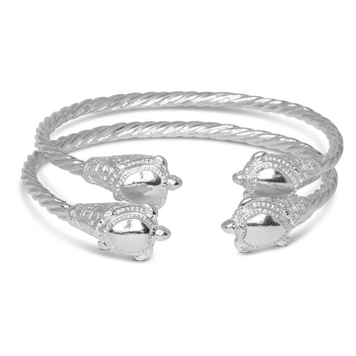 Bracelets antillais en argent sterling 925 avec corde enroulée et extrémités en forme de tortue, 1 paire pour la vente par Better Jewelry
