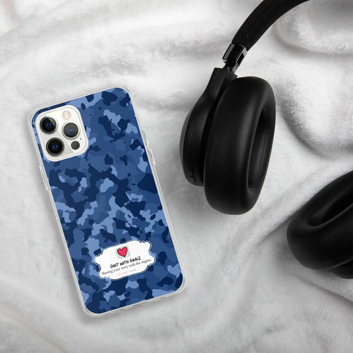 Coque iPhone Camouflage Passionné d'Armée pour la vente par Grit with Grace, LLC