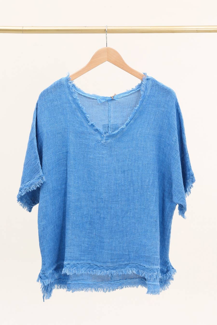 LÉA & LUC - Wholesale Blouse – Women’s - Plain blouse in 50% Linen and 50% Cotton REF. 98284