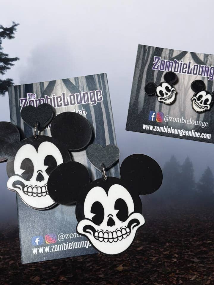 Pendientes de Ratón Skully para venta al por mayor de Zombie Lounge Bootique