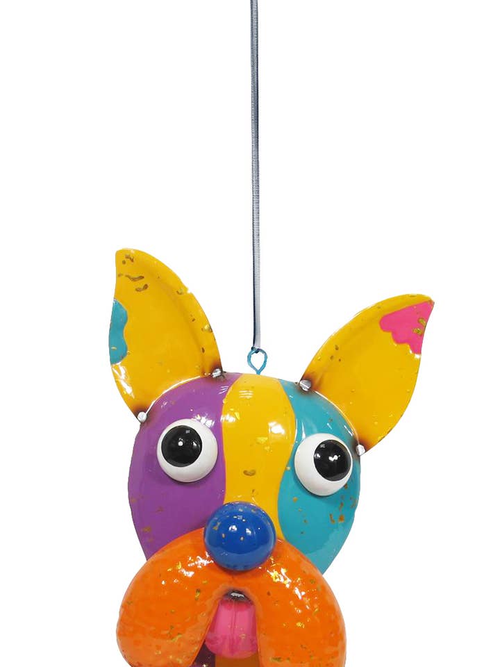 Statue de chien en métal émaillé jaune à suspendre et rebondissant pour la vente par Continental Art Center