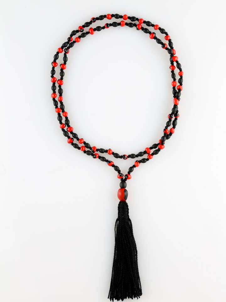 MALA BÉBÉ CHOBANKIRI pour la vente par NINTAANZI, INC