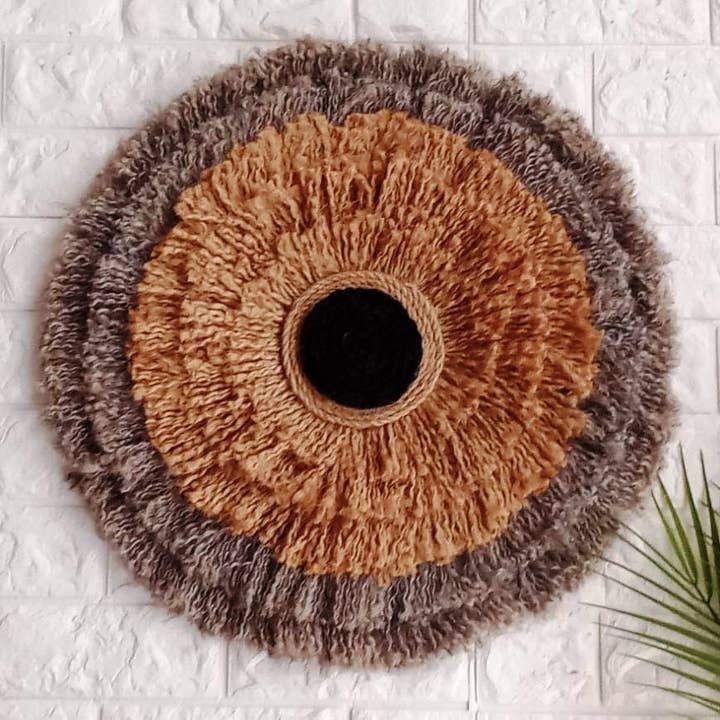 JuteExtravaganza - Wholesale Tapestry/textile - Circular Yarn Tapestry Wall Art for Housewarming