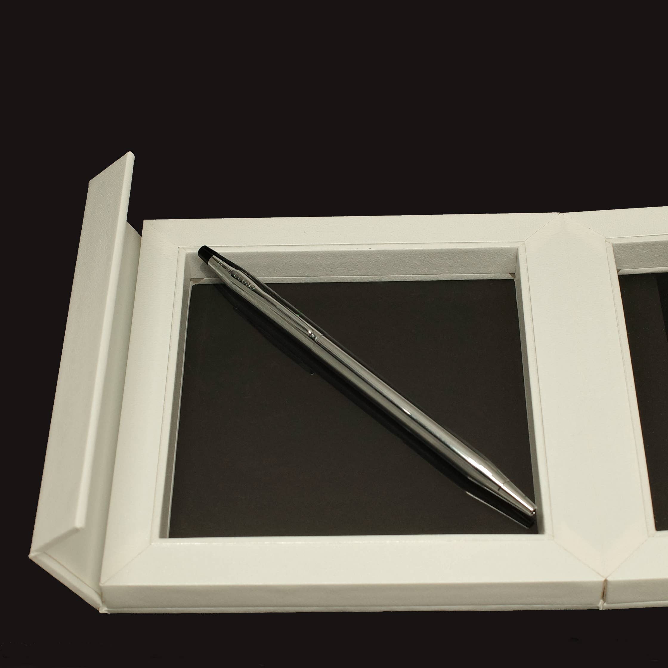 Resolute Star - Vente Cadres photos - Boîte d'exposition Shadowbox blanche 14 x 14 cm avec fermeture magnétique6