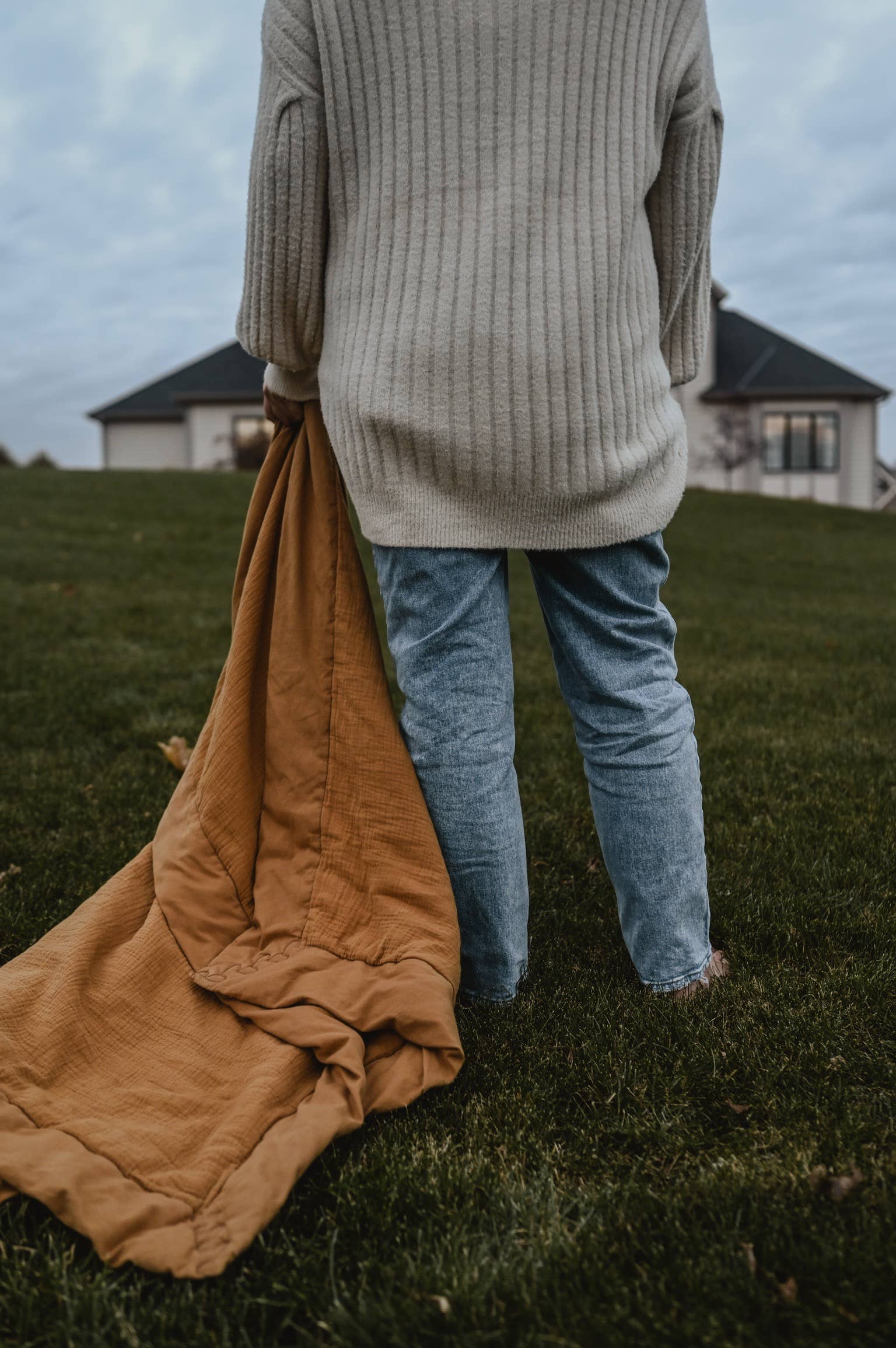 Cozy-hearted - Venta al por mayor Mantas de sofá - The Cozy: manta ultra suave de algodón orgánico para el cuidado personal6