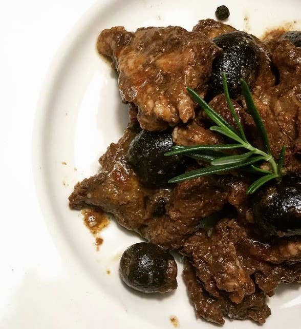 Toscana in Tavola - Wholesale Sauce - Wild Boar Stew with Olives 250g1