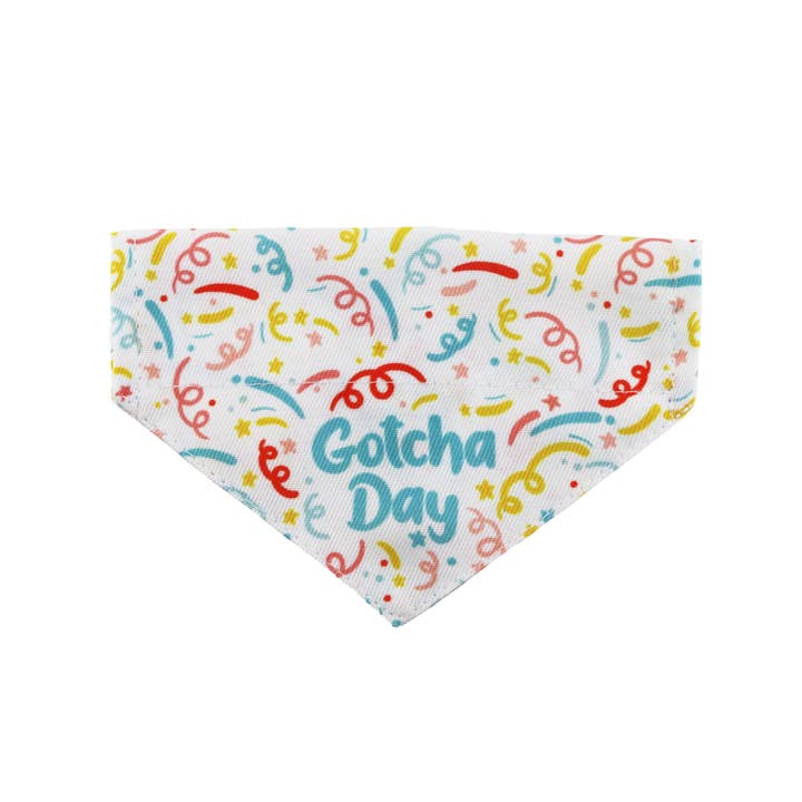 Bandana Pawty Time Gotcha Day pour la vente par Ancol Pet Products Ltd