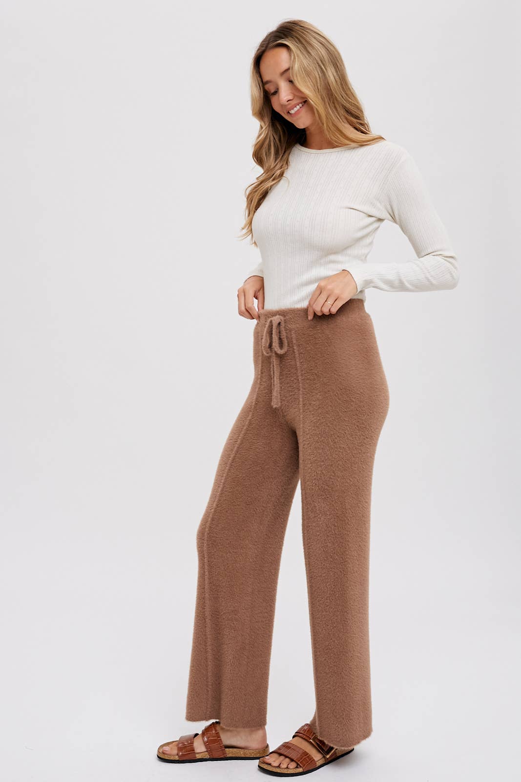 Bluivy - Wholesale Lounge Sweatpants/Joggers - Women's - FUZZY KNIT LOUNGE PANTS10
