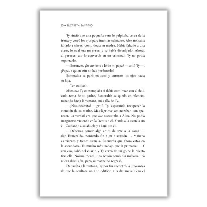 Lee & Low Books Inc - Wholesale Teen & Young Adult Book - Claro de luna (The Moonlit Vine) by Elizabeth Santiago4