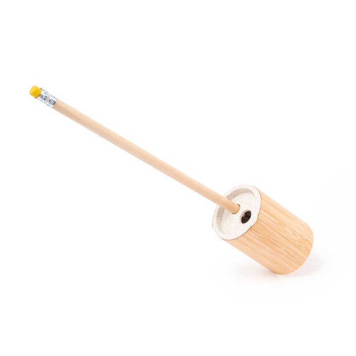 Taille-crayon en paille de blé et bambou avec réservoir pour la vente par Fustik