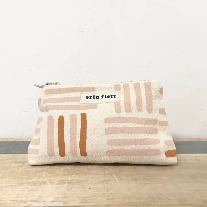 Erin Flett - Wholesale Makeup/Cosmetic Bag - Dusty Pink Grid Makeup Zipper Bag