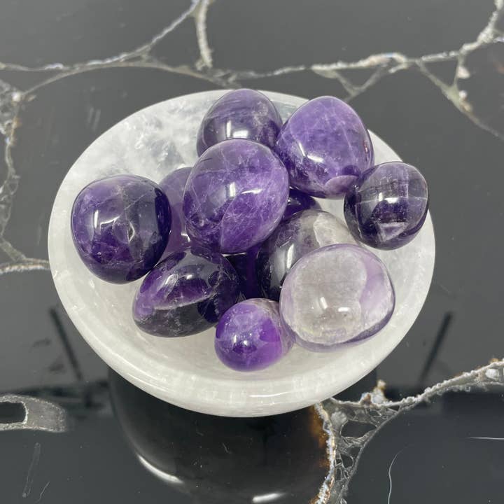The Crystal Tabby - Wholesale Spiritual Stone/Crystal - Chevron Amethyst Tumbles - 1/2lb Bag