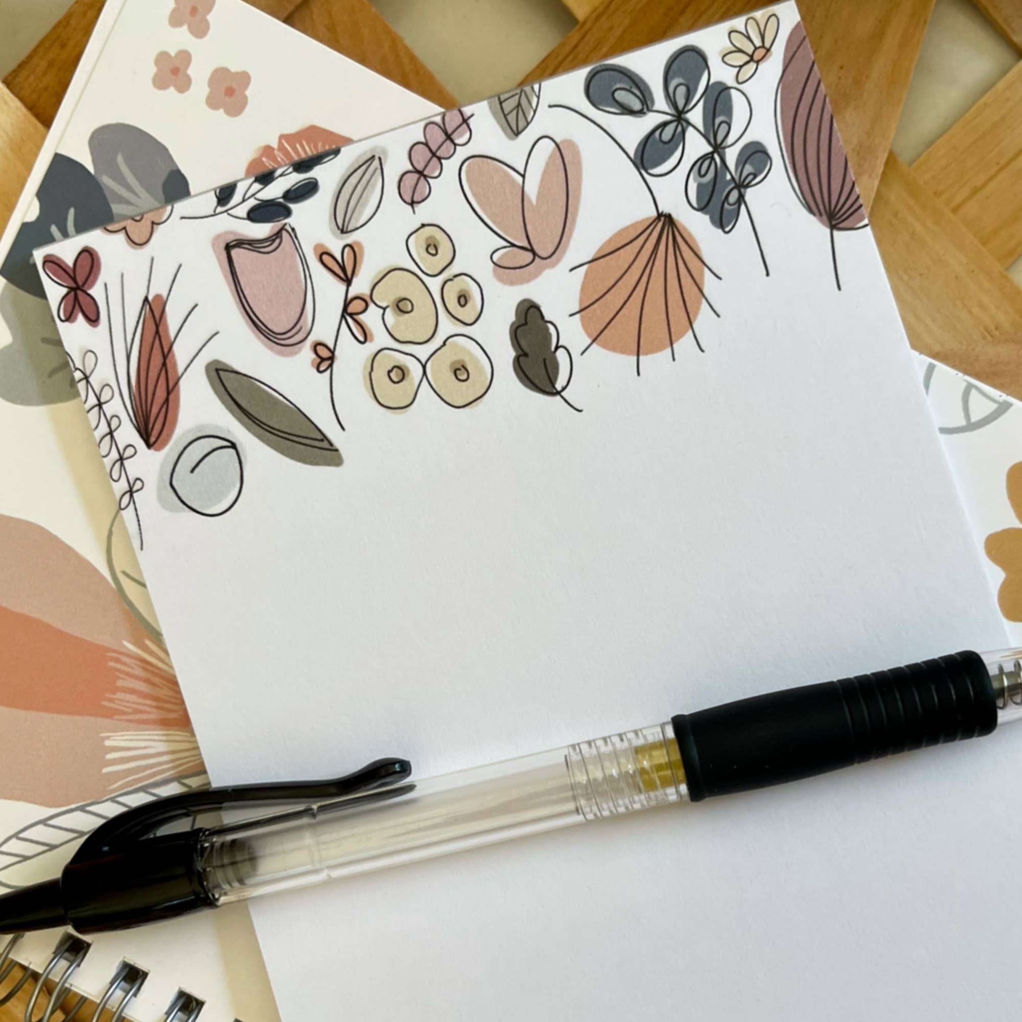 swaygirls - Wholesale Notepad - Notepad | Pretty Florals | Cute to do list1