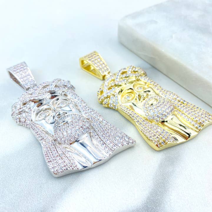 Pendentif Jésus-Christ en or rempli 18K ou en argent rempli, visage de Jésus avec micro pavé de zirconium, pendentif Jésus hip-hop glacé. pour la vente par Luxus Accessories