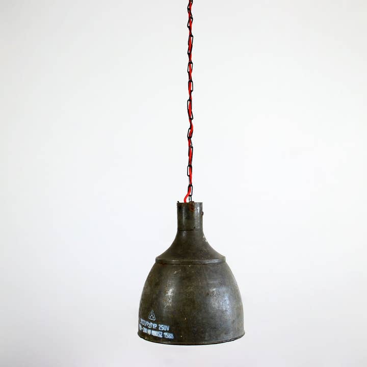 Industrial Design Lampe medium "Russian Edition" für den Großhandel von VintageLampenManufaktur