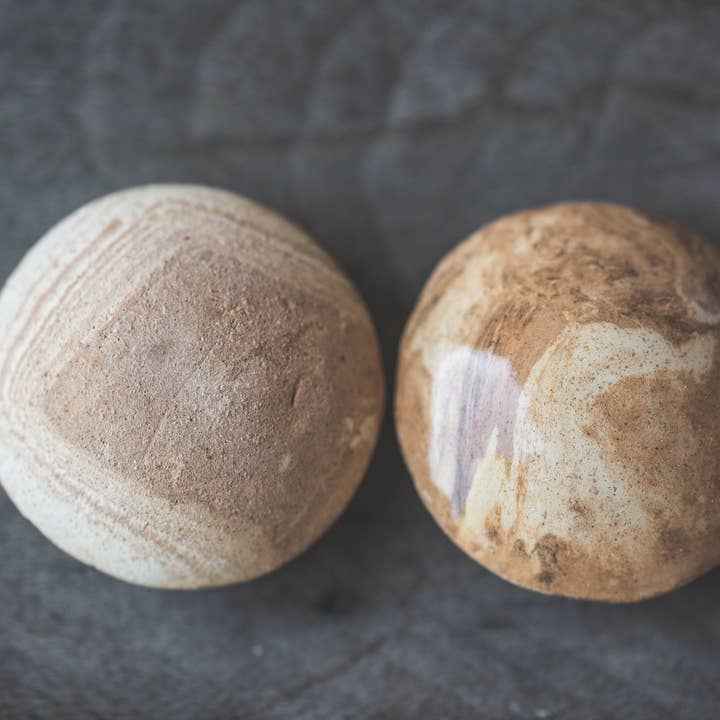 garobulles - Wholesale Facial Exfoliant/Scrub - Exfoliating and Massaging Face Stone1