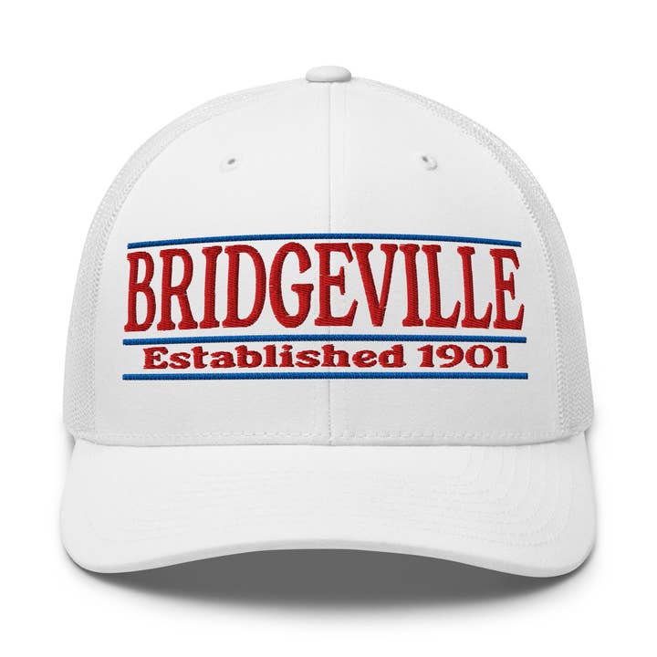 Bridgeville - Rétro Années 90 - Casquette Snapback Brodée pour la vente par Yinzylvania