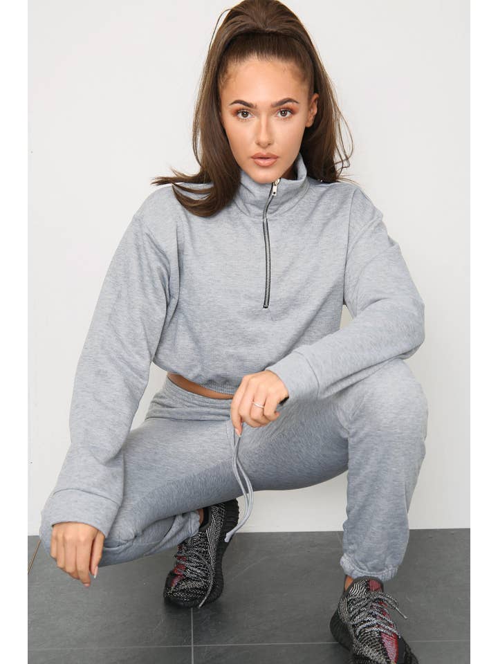 Gris Conjunto de top corto gris de manga larga con cremallera y pantalones deportivos de gran tamaño de venta al por mayor en Faire3