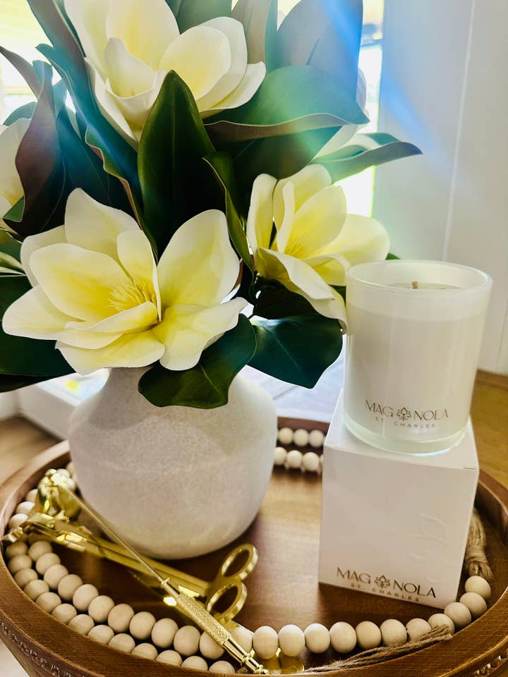 St. Charles 8.5 oz Candle for wholesale by MagNola Designs