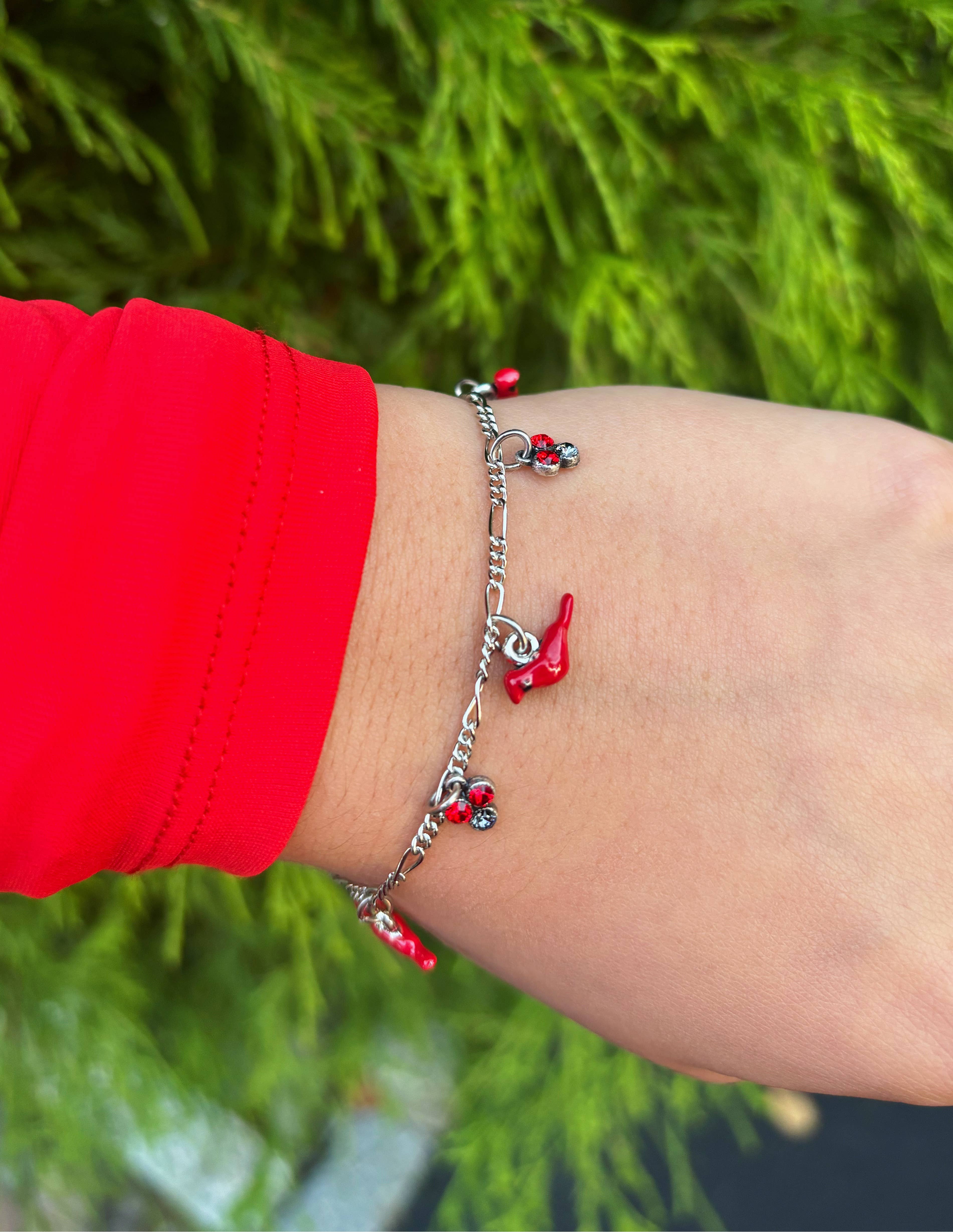 Anne Koplik Designs, Inc. - Venta al por mayor Pulseras de abalorios/colgantes - Pulsera con dijes de cristal Constance Cardinal1