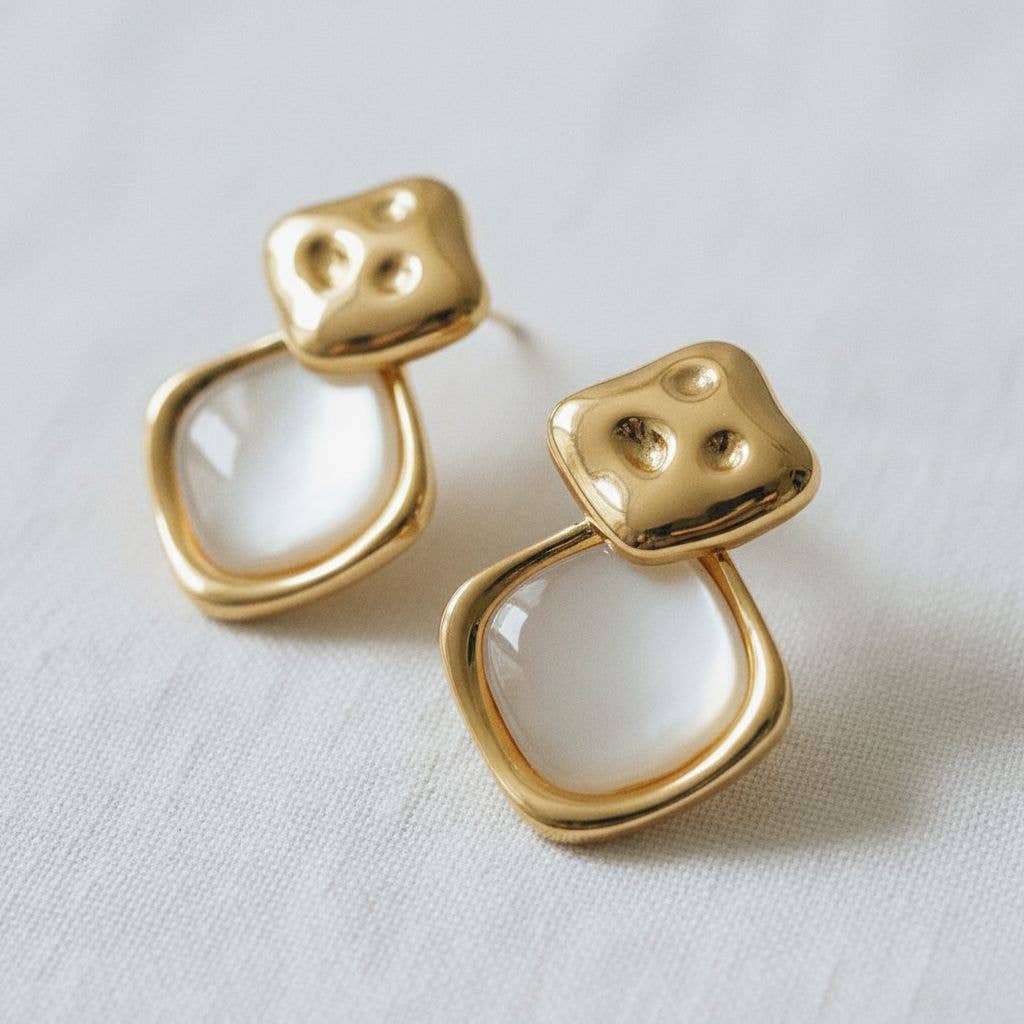 Ellemadera - Wholesale Stud/Post Earrings - Geometric Rhombus Shell Stud Earrings1