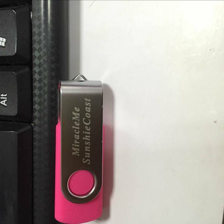 digsell - Wholesale Small/Handheld Appliance - 50PCS 2GB Swivel USB Flash Drive, Gifts for Customers8