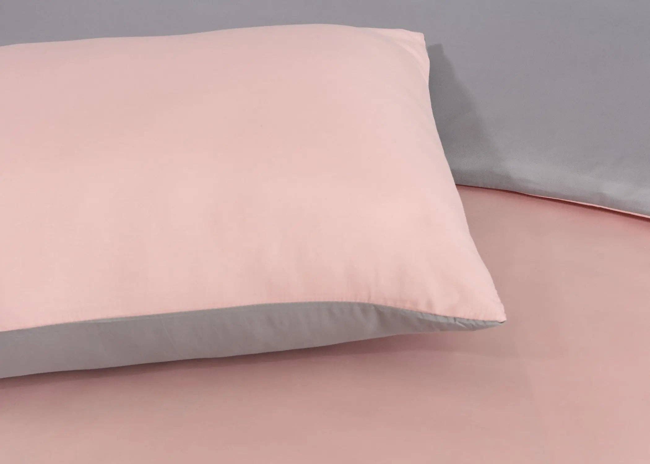 The Fitted Sheets – wholesale Bedding set – Blush/Grey Reversible Microfiber Duvet Cover with Pillowcase2