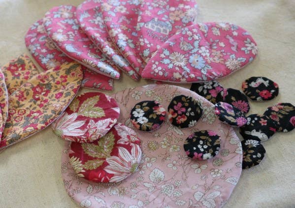 Free Bird Quilting Designs - Wholesale Quilt - 4. Divided Blooms Pattern7