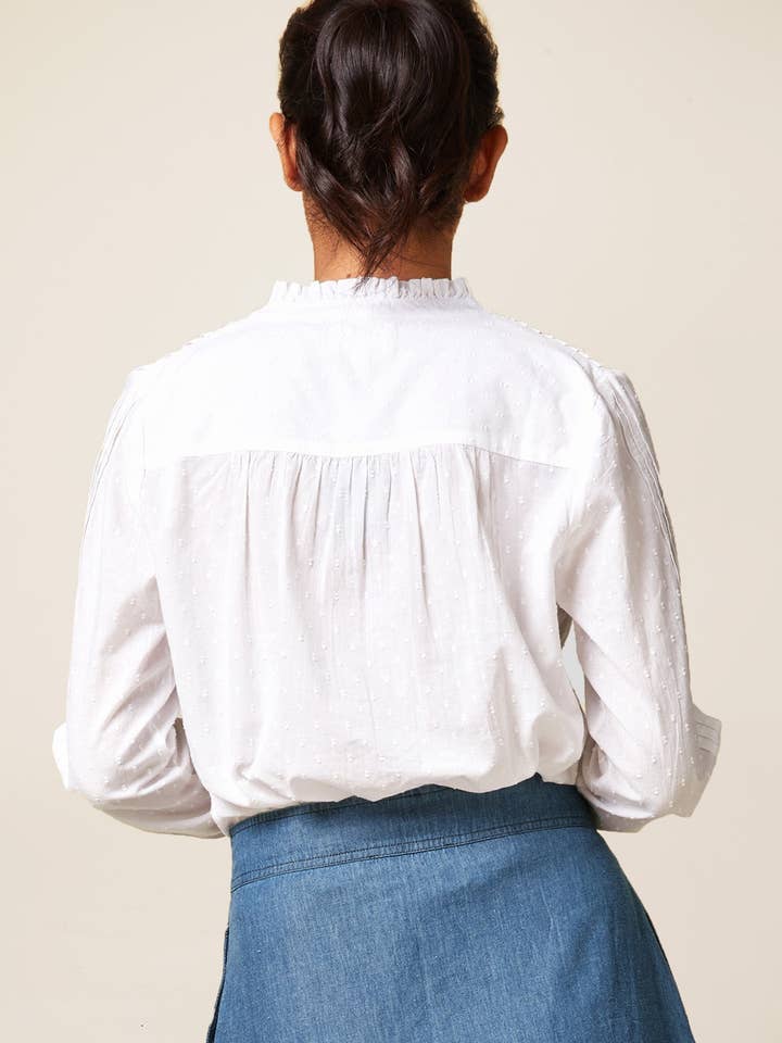 Aspiga – wholesale Buttoned-down shirt – Women's – Carrie Blouse White 1