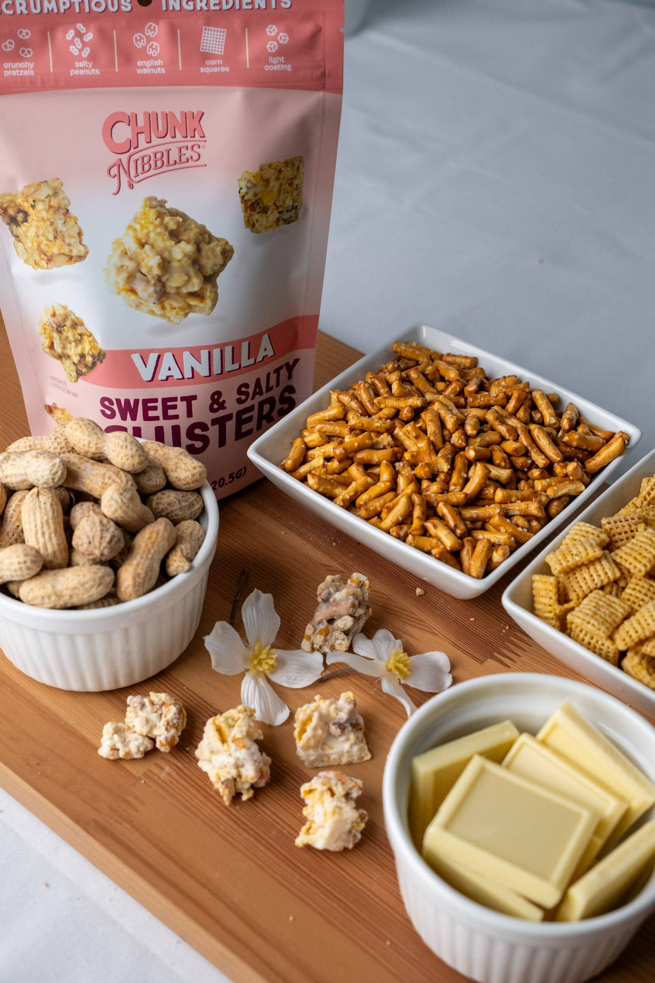 Chunk Nibbles - Wholesale Pretzels - Vanilla (Original) Chunk Nibbles 4.25oz Pouch3