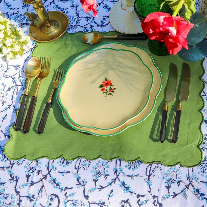 Ro’Table NYC - Wholesale Tablecloth - Eleanor Royal Blue Tablecloth4