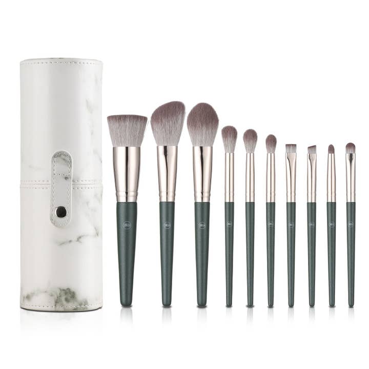 Boss Babe Brush Set for wholesale by Lurella Cosmetics