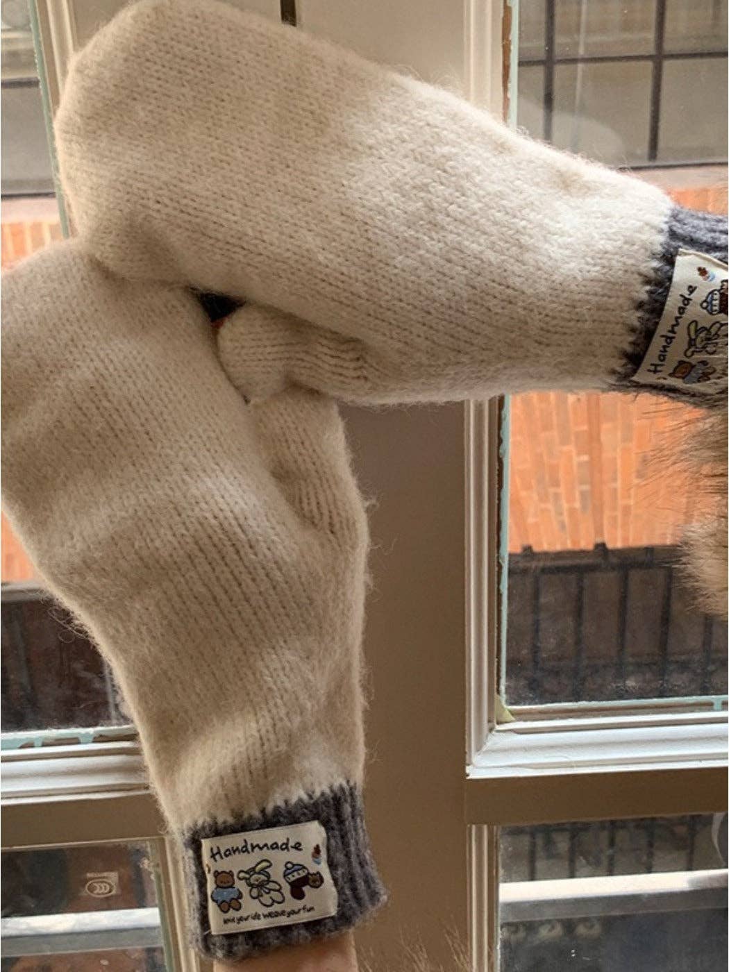 Funkyrel® Atzbranding Limited - Venta al por mayor Manoplas - Mujer - Gloving - Classic Color-Block Full-Cover Knitted Mittens15