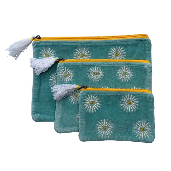 Chloe & Lex - Wholesale Coin Purse - Women's - Velvet Daisies on Aqua Coin Purse