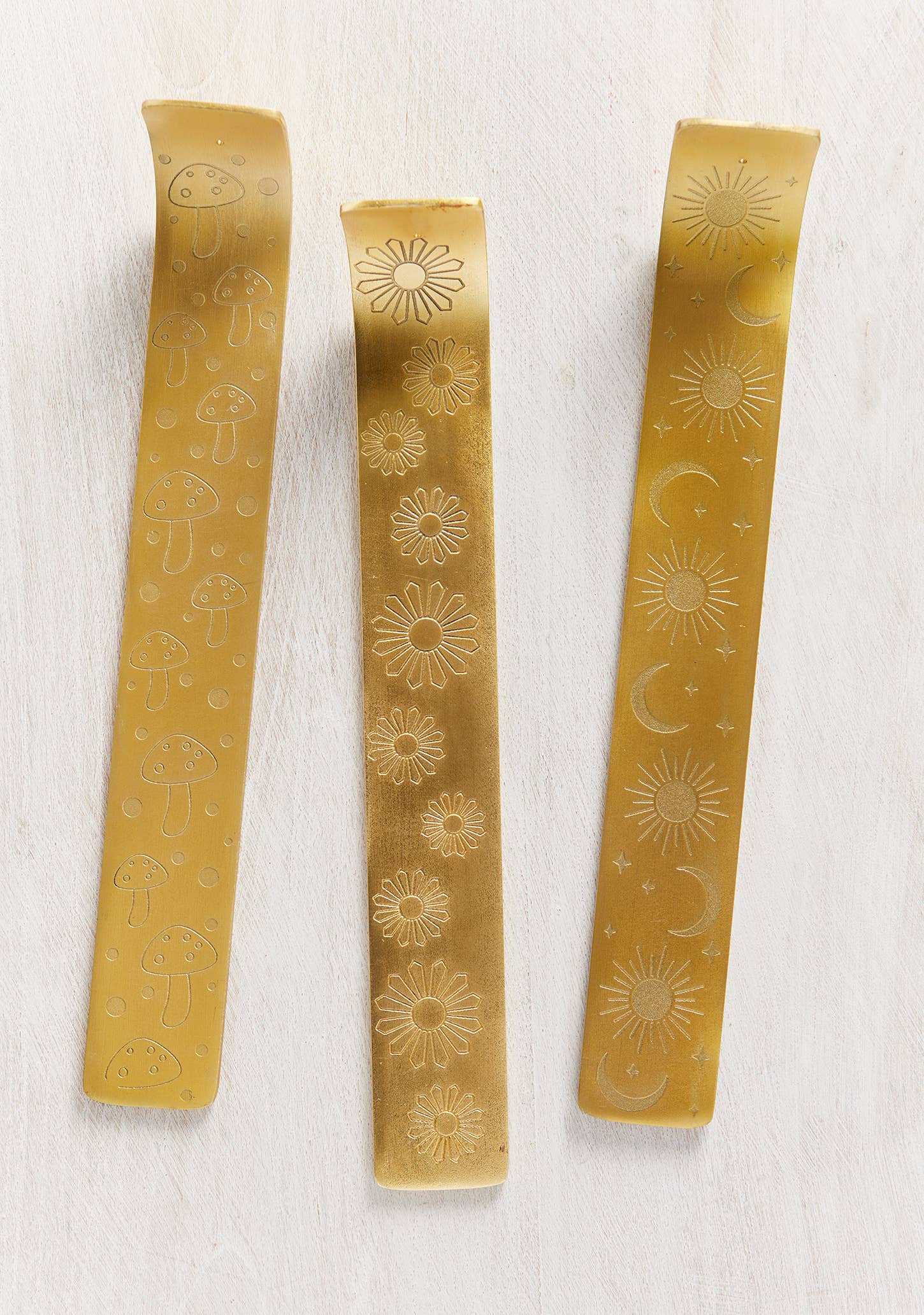 Namaste – wholesale Incense holder – Gold Incense Holder, Aluminium1