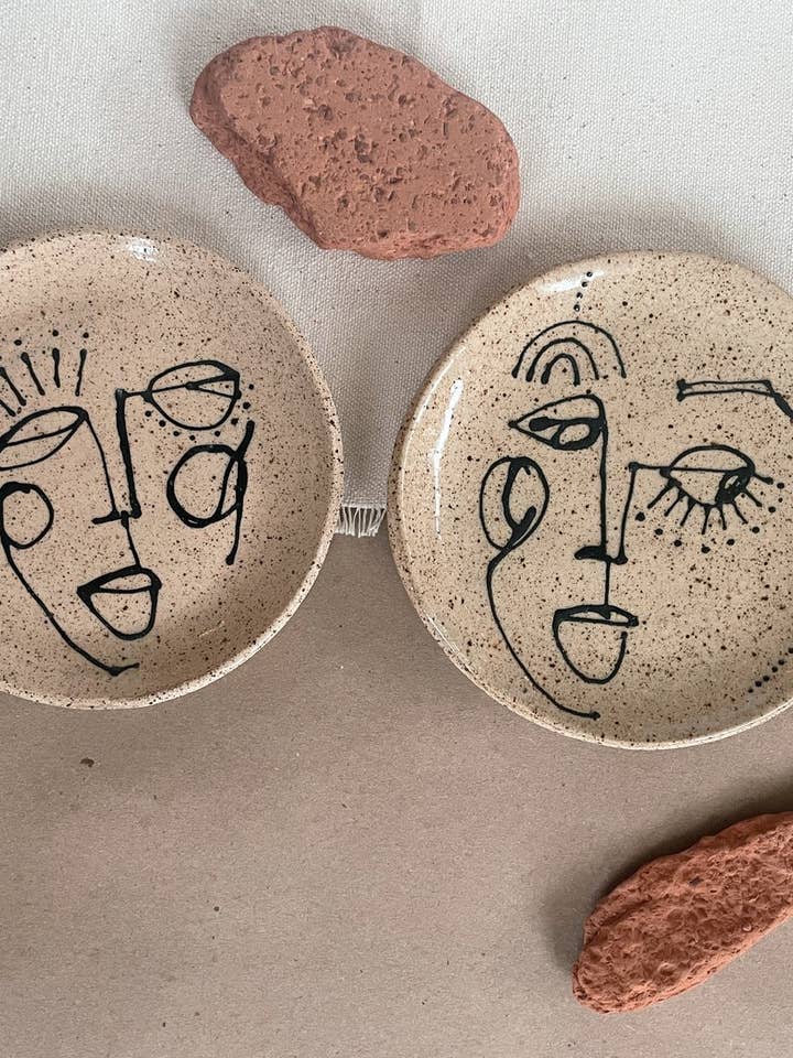 Contour Face Ring Dish for wholesale by Svona Studio