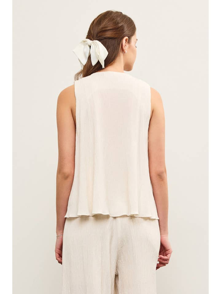 LINEN V NECK TIED FRONT SLEEVELESS TOP for wholesale on Faire