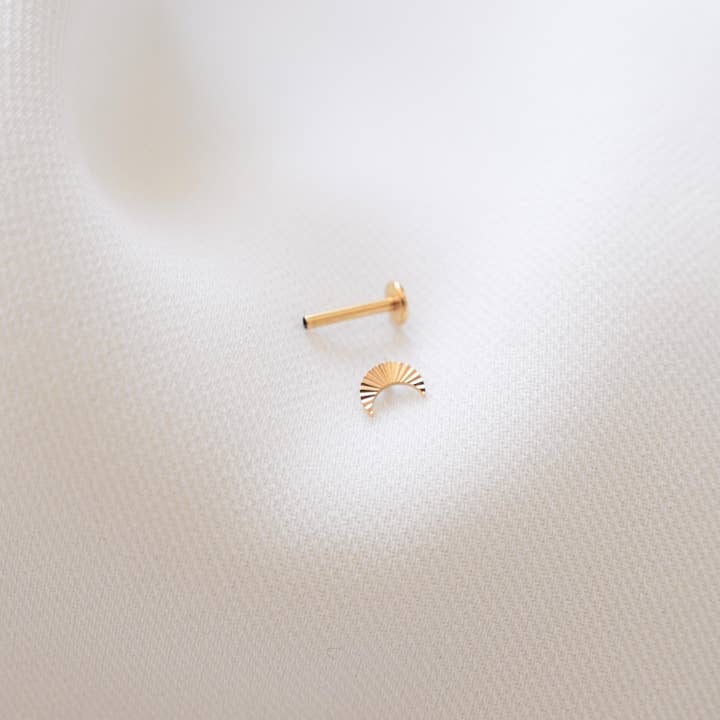 Victoire Collection – Großhandel Einzelohrring – Mondpiercing aus Edelstahl1