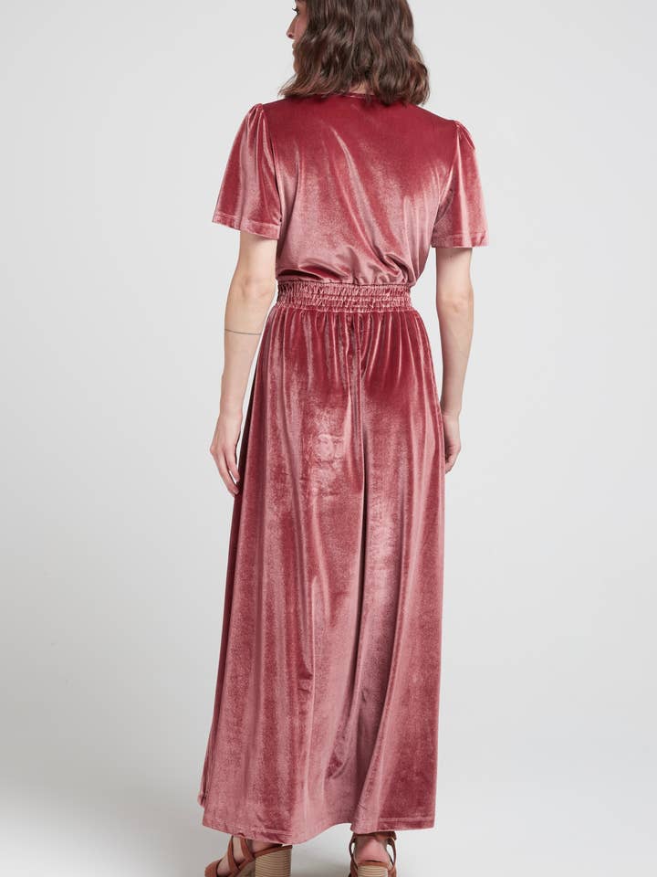 Andy & Lucy - Wholesale Dress - Women's - MILBURN - Long sleeve velvet dress7