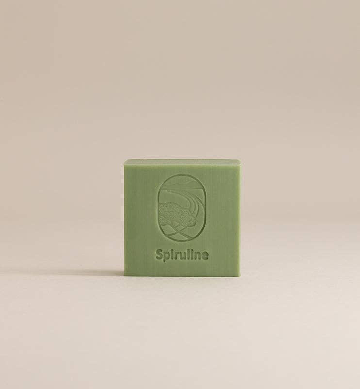 MAITRE SAVONITTO – Engroshandel Sæbestykke – PROMO 📣 Spirulina sæbe i skuffeæske 100g1