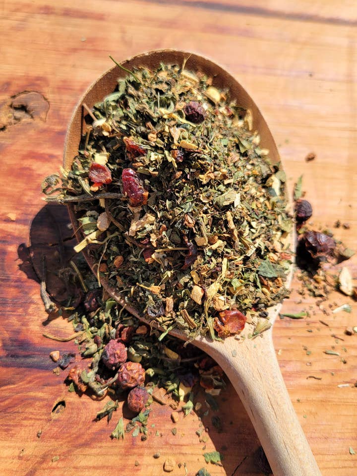 Second Wind Tea for wholesale by Nordic Fox Farm